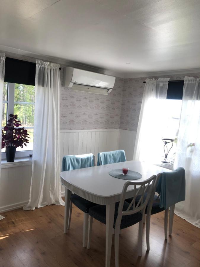 Trevlig Stuga Naera Hovfjaellet Torsby Extérieur photo