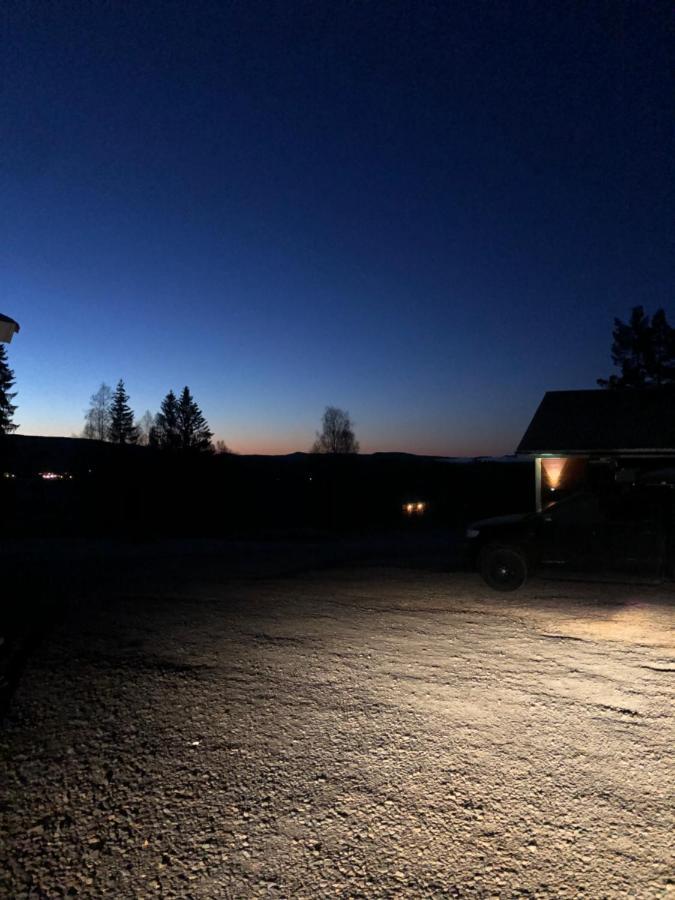 Trevlig Stuga Naera Hovfjaellet Torsby Extérieur photo